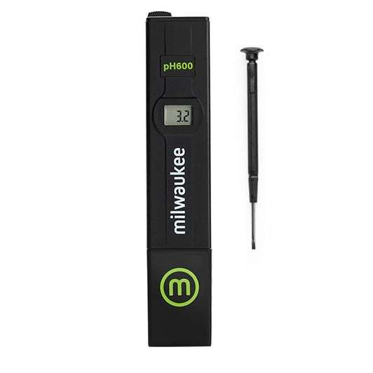 Milwaukee PH600 Digital pH Pen meter - tester for measuring ph in water