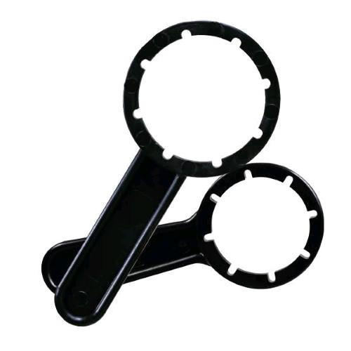 Hesi Cap Wrench - a tool for opening larger capacity canister/containers